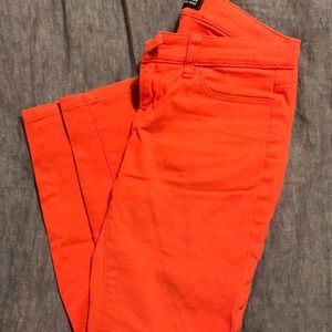 BDG Grazer Mid Rise Warm Red jeans Size 26